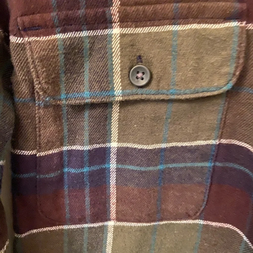 Old Navy Boys XL plaid Flannel Shirt